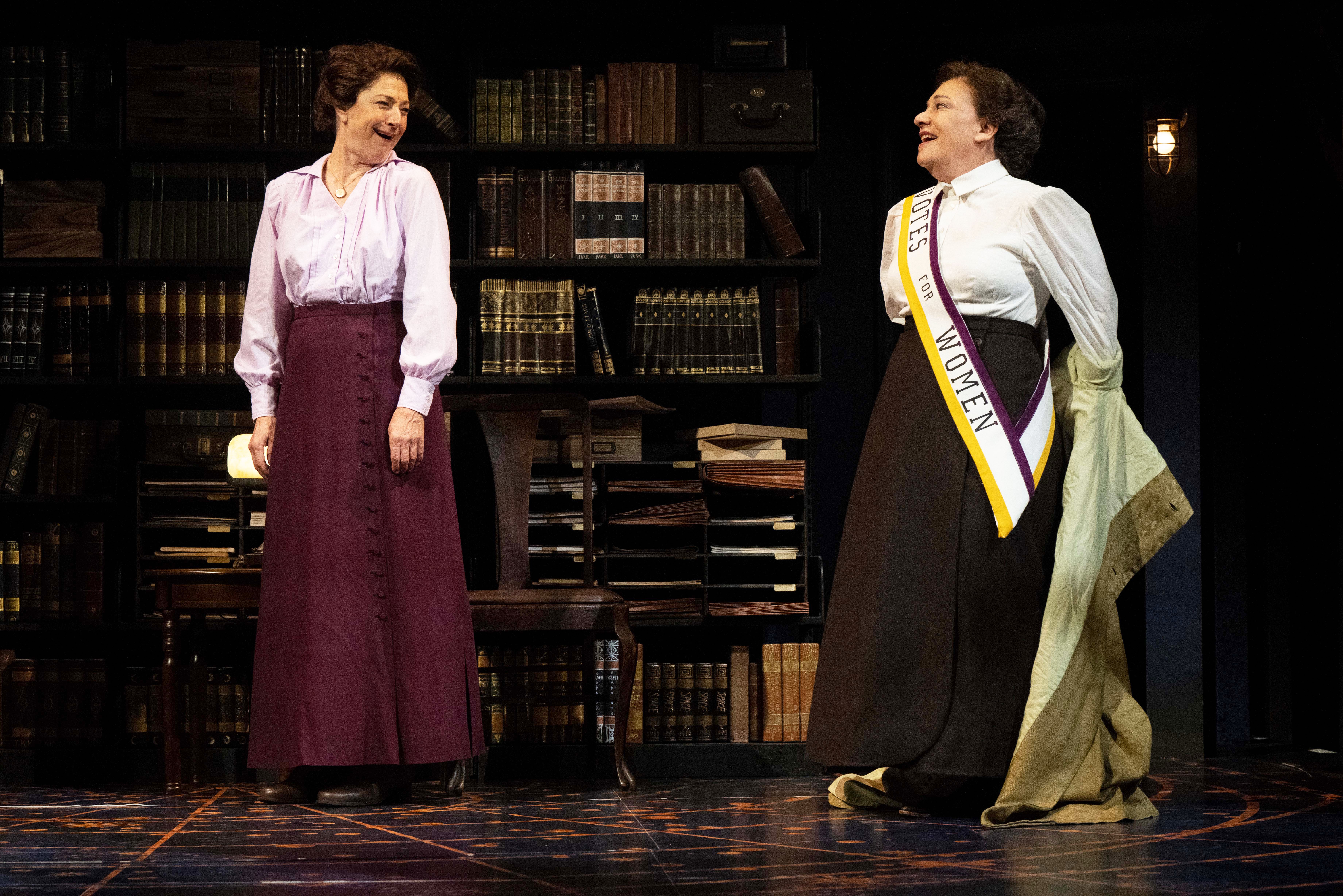 Lise Bruneau and Suzanne Grodner in Asolo Rep's production of Silent Sky. Photo by Cliff Roles. (1).jpg